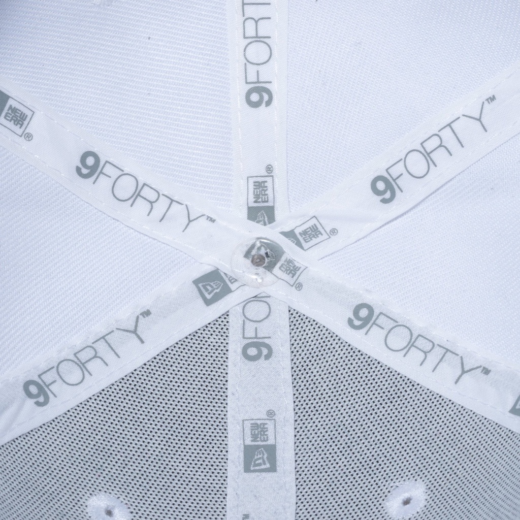 /9forty-duck-hunter-camo-with-golf-ground-13517980-osfm-new-era-967437.jpg?v=1678174843