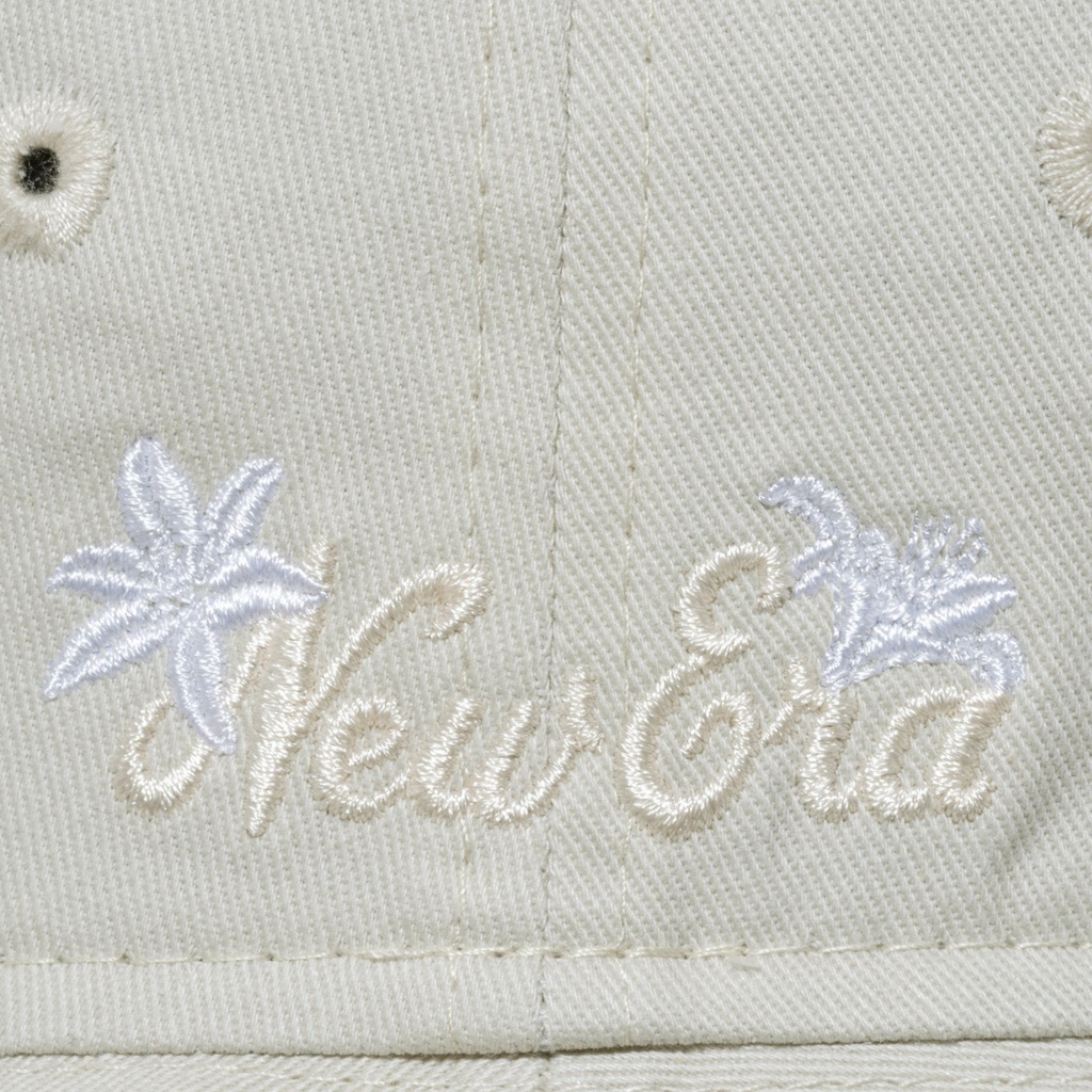 /womens-01-13526890-sm-new-era-349308.jpg?v=1680761276